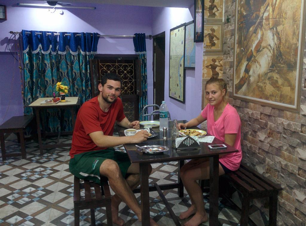 Kanha Paying Guest House Benares Buitenkant foto