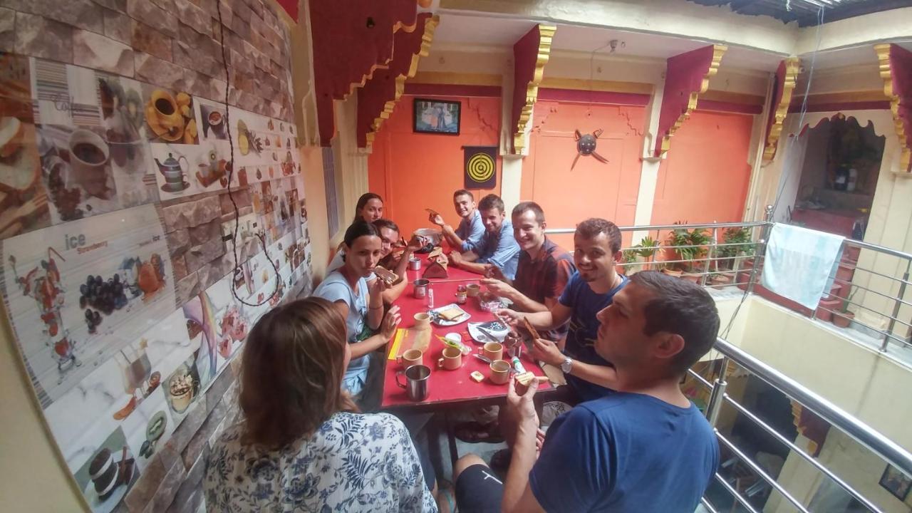 Kanha Paying Guest House Benares Buitenkant foto