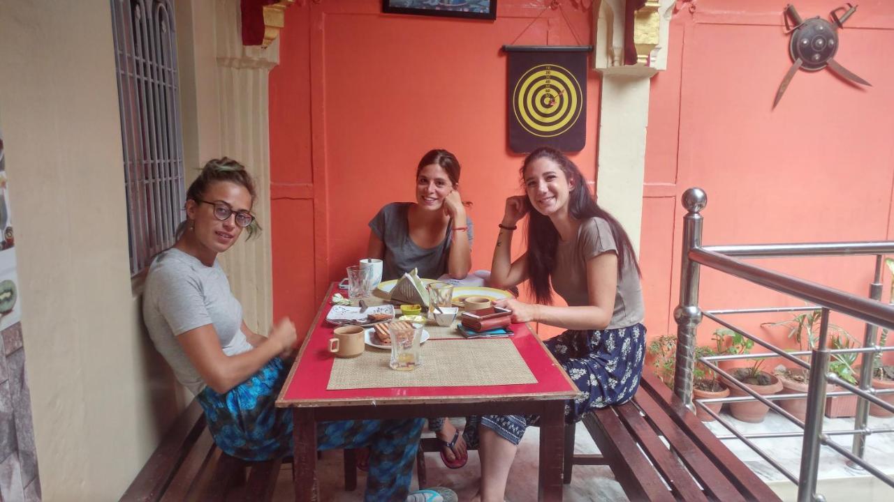 Kanha Paying Guest House Benares Buitenkant foto